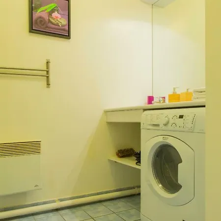 Apartament Chic With Bar In Paris *